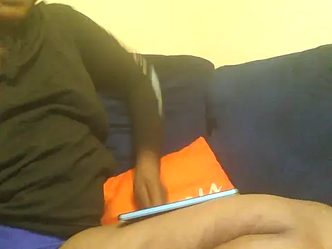 Snapshot of Sexy_Riri chatting on 10.08.25 Sexy Riri online show from 10.08.25