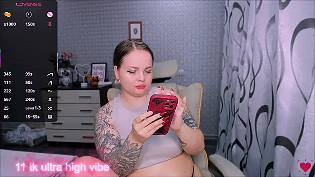 flower sarah  online show from 10.22.25