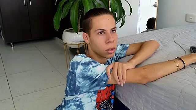 grey   27 online show from 02.28.25