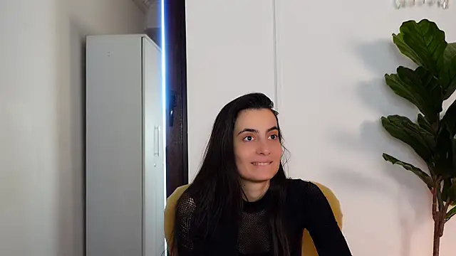 NinaCrystal1 online show from 02.25.26