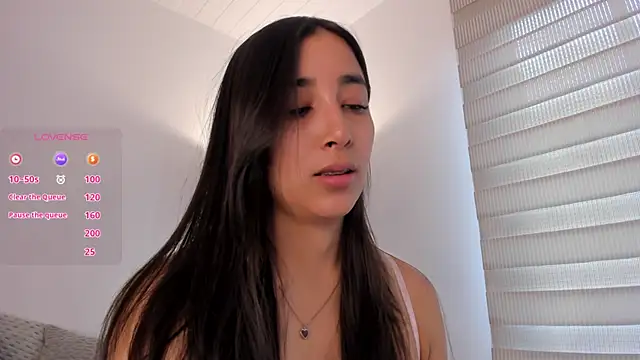 Snapshot of vico_sweety chatting on 02.04.25 vico sweety online show from 02.04.25