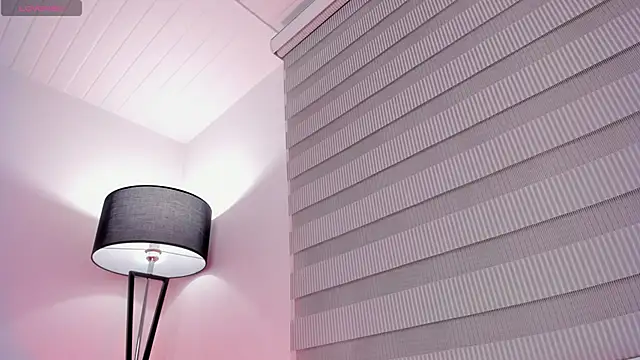 Snapshot of vico_sweety chatting on 10.09.25 vico sweety online show from 10.09.25