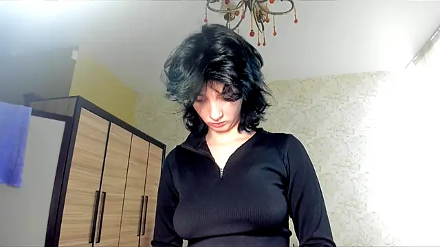 Snapshot of JulisSweet chatting on 03.13.25 JulisSweet online show from 03.13.25