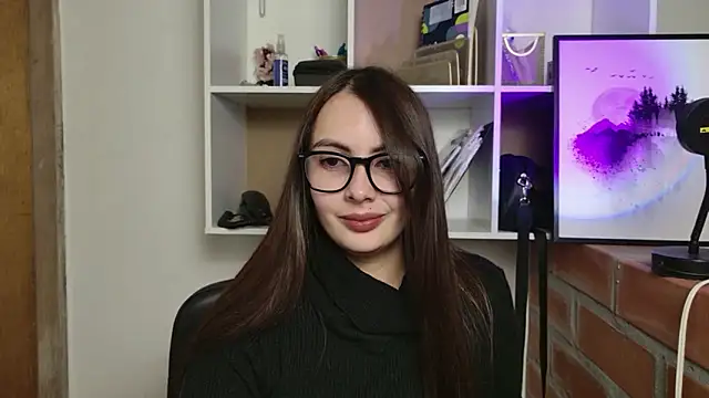Snapshot of lalawhitte chatting on 06.17.26 lalawhitte online show from 06.17.26