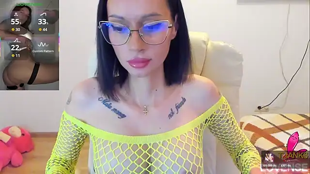 kissnicol32 online show from 02.04.26