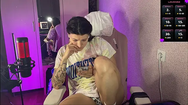 Katrin  kiss online show from 03.04.25