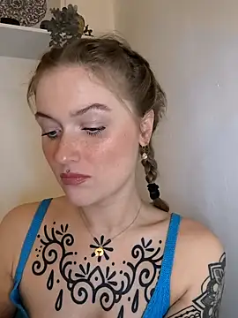 Snapshot of Goldloeckchen159 chatting on 10.06.25 Goldloeckchen159 online show from 10.06.25