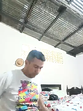 Snapshot of walwan85 chatting on 03.28.26 walwan85 online show from 03.28.26