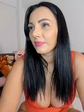 Snapshot of ReiyaRey chatting on 09.08.25 ReiyaRey online show from 09.08.25