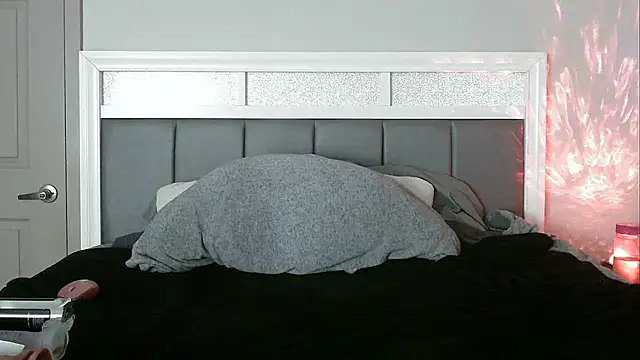 jazzys w0rld online show from 02.14.25