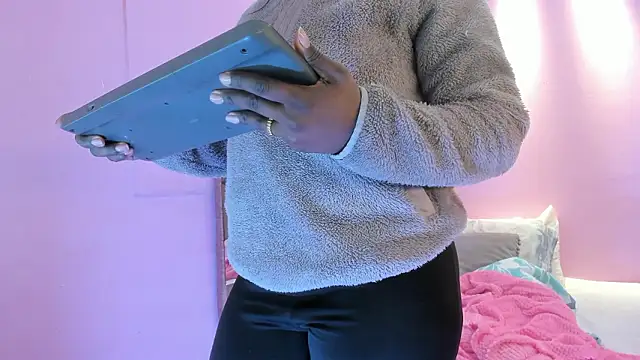 LoveQueen2 online show from 02.01.26