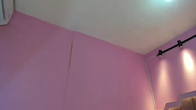 LoveQueen2 online show from 02.13.26