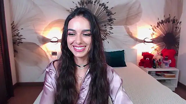 Snapshot of KatherineBisou chatting on 09.23.25 KatherineBisou online show from 09.23.25