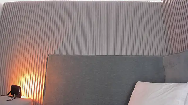 emelie 89 online show from 11.22.25