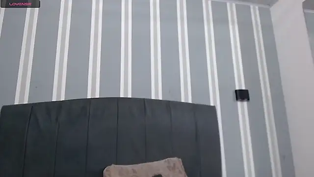 Snapshot of Danielaa_a chatting on 01.15.25 Danielaa a online show from 01.15.25