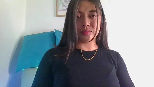 Snapshot of katherodriguezx chatting on 05.27.26 katherodriguezx online show from 05.27.26