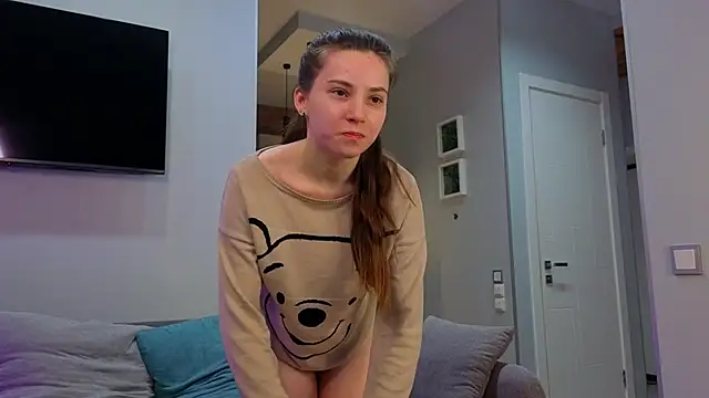 Snapshot of DonnaBurkee chatting on 02.15.26 DonnaBurkee online show from 02.15.26