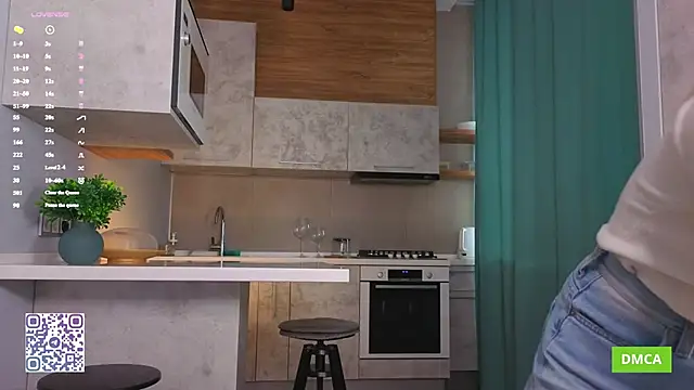 Snapshot of DonnaBurkee chatting on 03.16.26 DonnaBurkee online show from 03.16.26