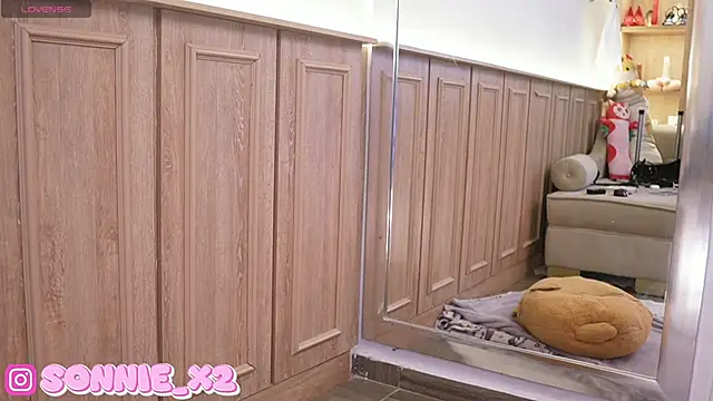 Sonnie  online show from 02.12.25