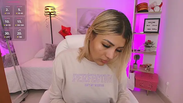 SALOOMEE   online show from 03.04.25