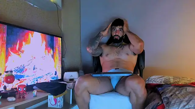 naugthy dominant online show from 12.31.24