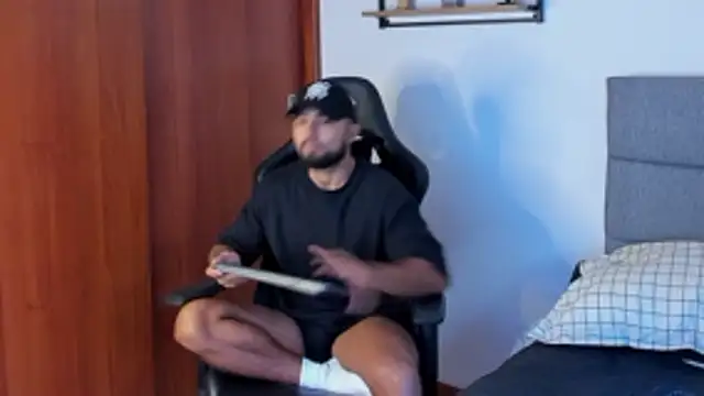 ethaanjones online show from 10.13.25