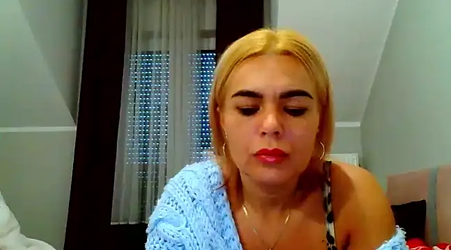 DESIREjenny online show from 12.12.24