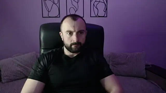 brindlefly6969 online show from 04.04.26