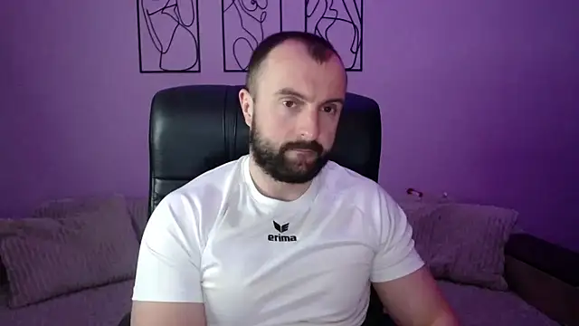 brindlefly6969 online show from 04.09.26