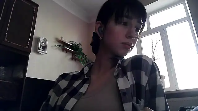 ElizaSwon online show from 05.08.26