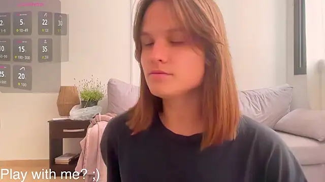 Snapshot of Your_Hand_In_mine chatting on 10.24.25 Your Hand In mine online show from 10.24.25