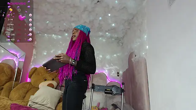 puca ebony online show from 02.07.25