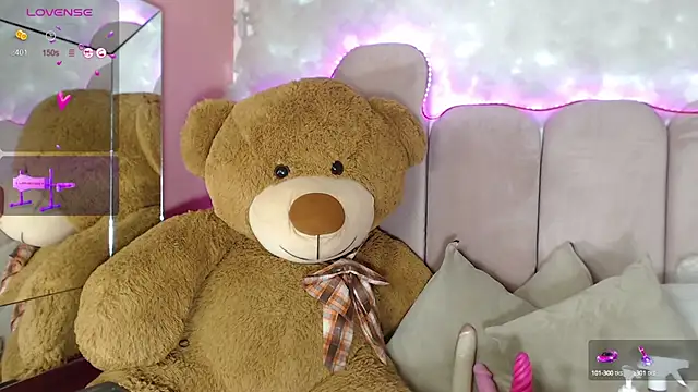 puca ebony online show from 02.11.25