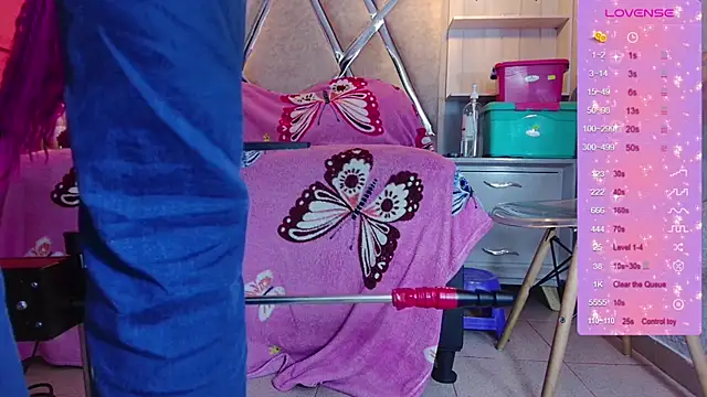 puca ebony online show from 03.03.25