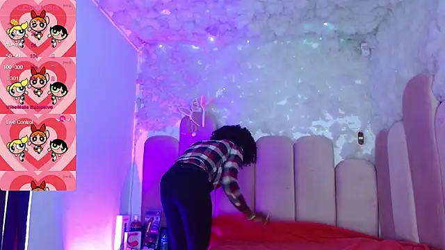 puca ebony online show from 09.08.25