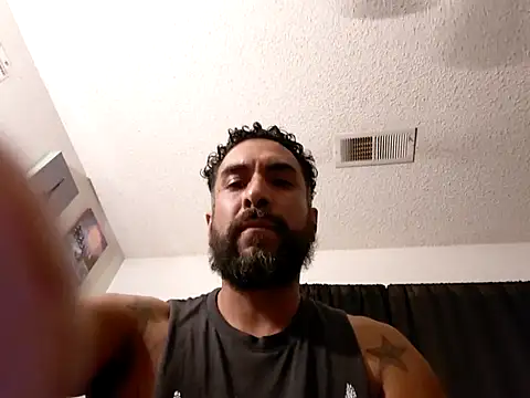 Snapshot of Forbidden_daddy chatting on 10.20.25 Forbidden daddy online show from 10.20.25