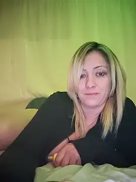 SallyCumLaude online show from 02.16.25