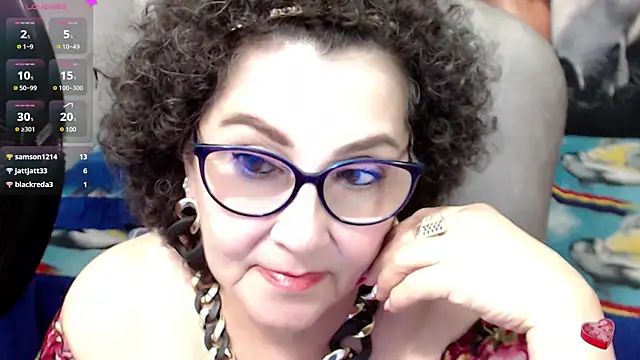 Snapshot of cataleya_mom chatting on 02.21.25 cataleya mom online show from 02.21.25