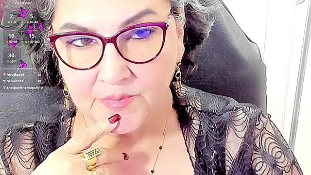 Snapshot of cataleya_mom chatting on 05.22.26 cataleya mom online show from 05.22.26