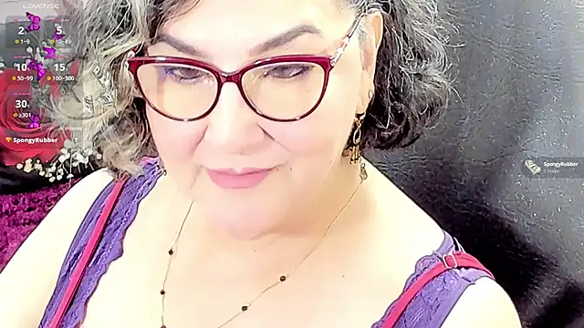 Snapshot of cataleya_mom chatting on 06.04.26 cataleya mom online show from 06.04.26
