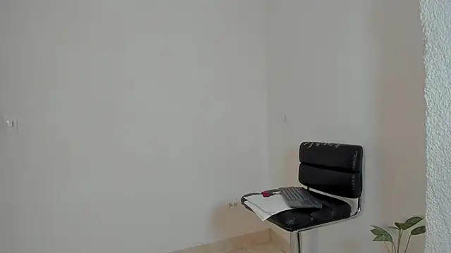 Jessica Herrera  online show from 02.20.26