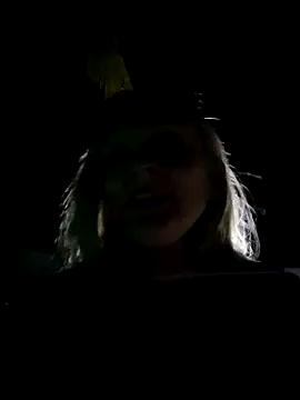 lady charlyne online show from 01.16.25