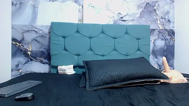 alexa pariss online show from 03.04.26