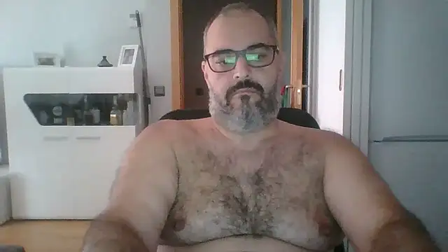 Snapshot of templar2303 chatting on 10.22.25 templar2303 online show from 10.22.25