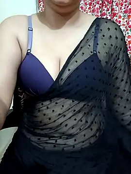 Snapshot of Priya_Boudi chatting on 11.02.25 Priya Boudi online show from 11.02.25