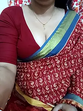 Priya Boudi online show from 01.18.26