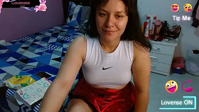 Snapshot of soniafuckboobs chatting on 02.12.25 soniafuckboobs online show from 02.12.25