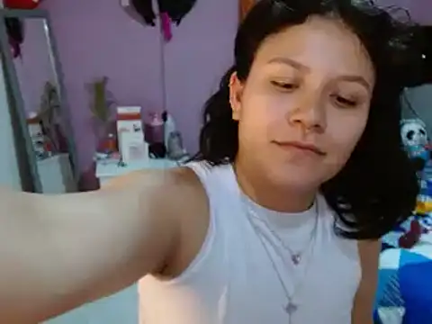 Snapshot of soniafuckboobs chatting on 02.27.25 soniafuckboobs online show from 02.27.25