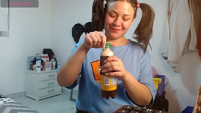 soniafuckboobs online show from 10.06.25