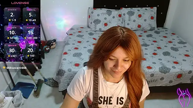 Snapshot of soniafuckboobs chatting on 11.28.25 soniafuckboobs online show from 11.28.25